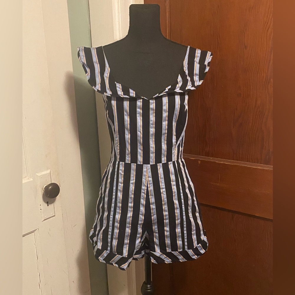 WAY F Striped Romper Medium